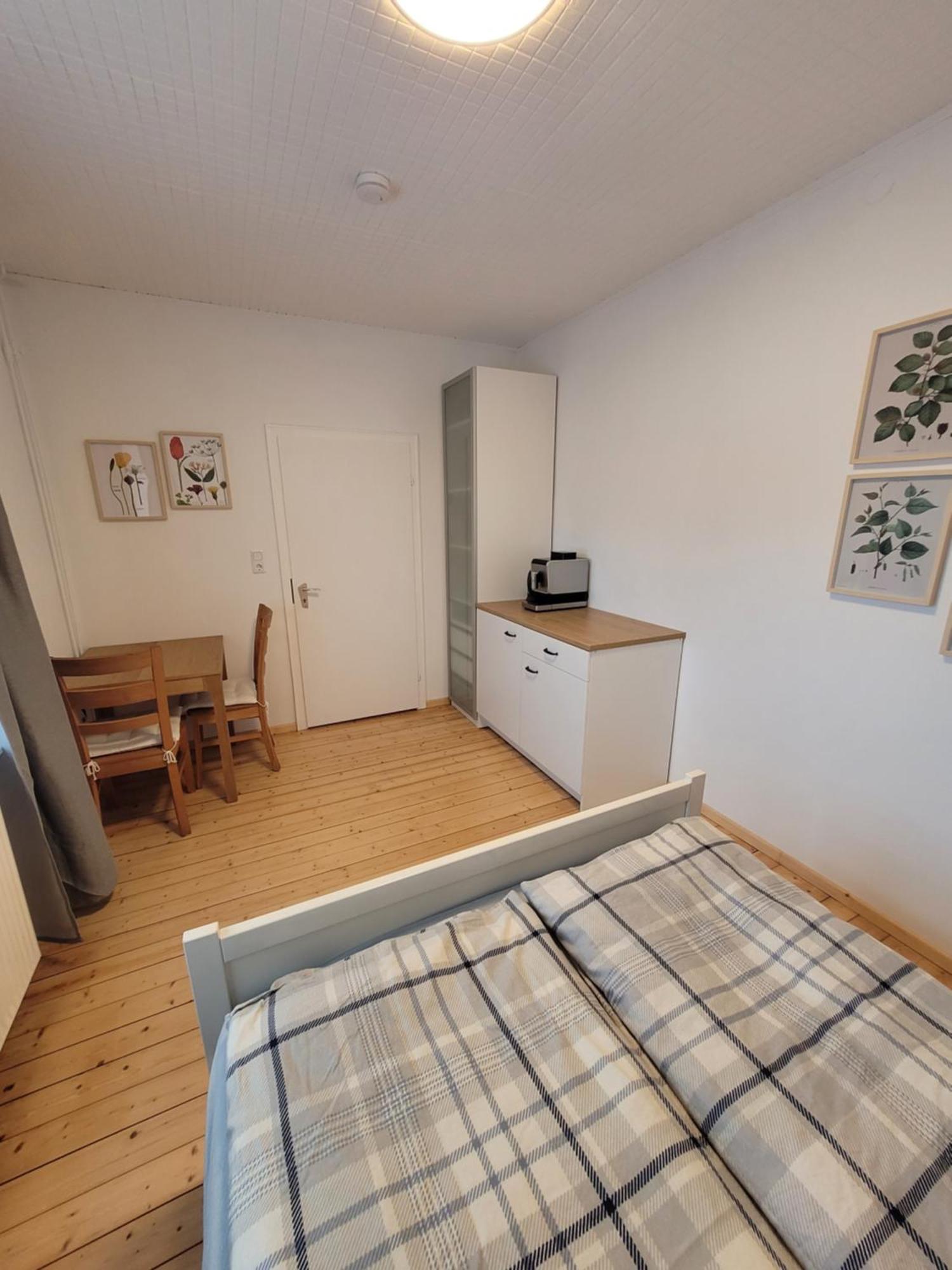 Ruhige, Kleine Unterkunft In Weyhe, Naehe Bremen 외부 사진